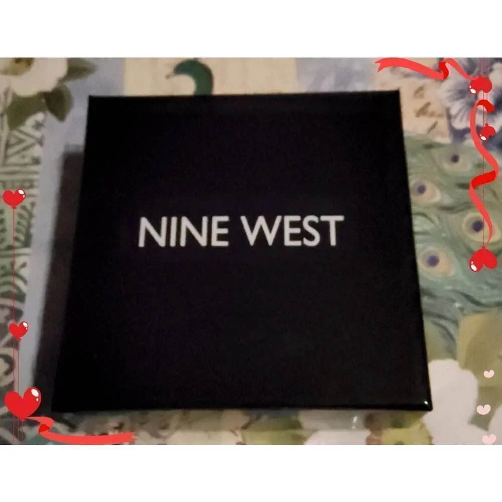 NIB~NINE WEST Silver Popcorn Chain Pave Crystal Heart Charm Bracelet